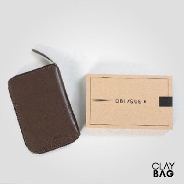 passport-organiser-trotter-1-claybag.com
